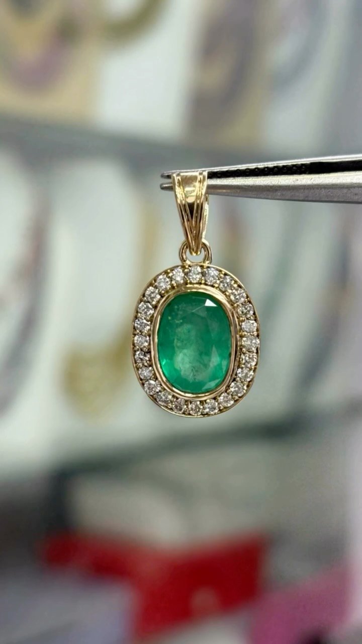 Buy Government Certified Gemstones Online in Delhi, India 47