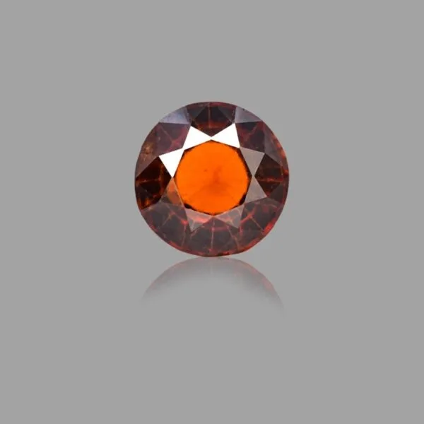 8.73 Carats Hessonite Garnet ( 9.7 Ratti Gomed )