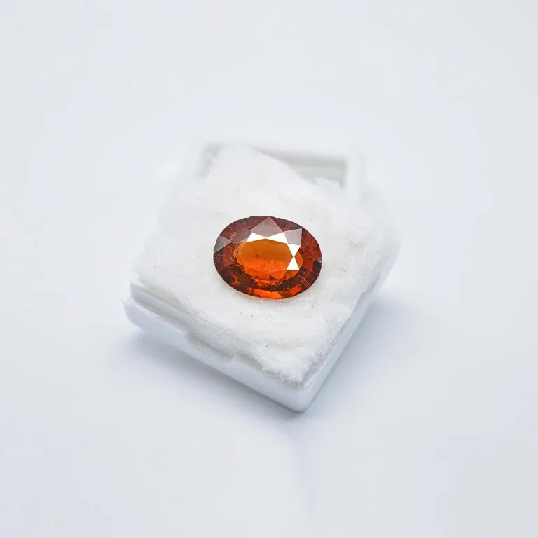 6.34 Carats Hessonite Garnet ( 7.04 Ratti Gomed ) - Image 6