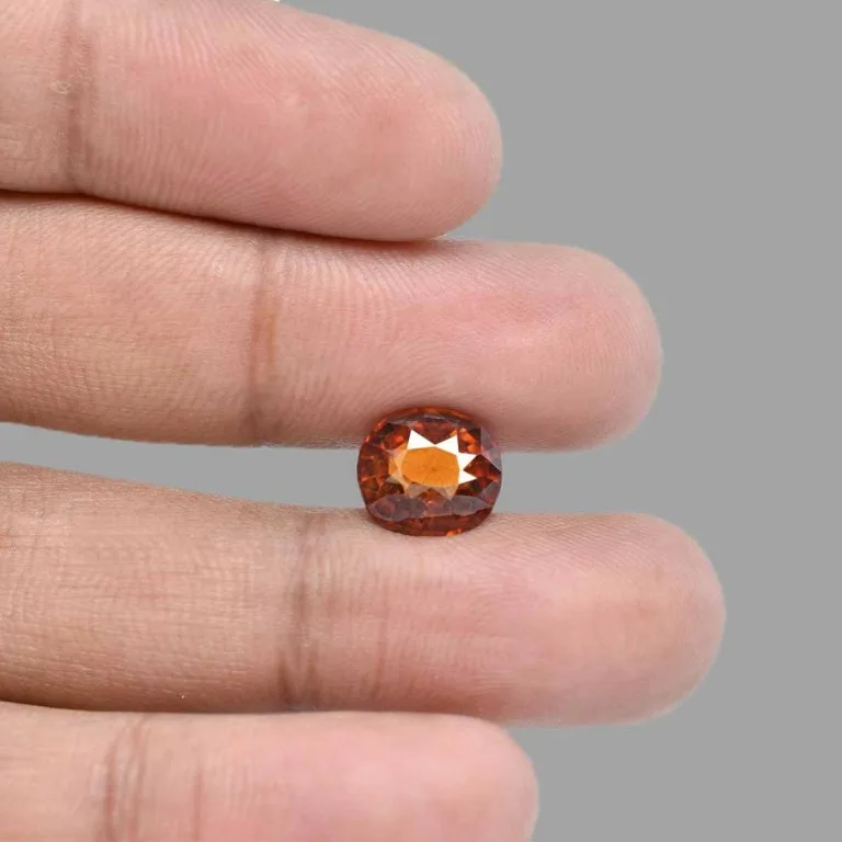 5.49 Carats Hessonite Garnet ( 6.1 Ratti Gomed ) - Image 5
