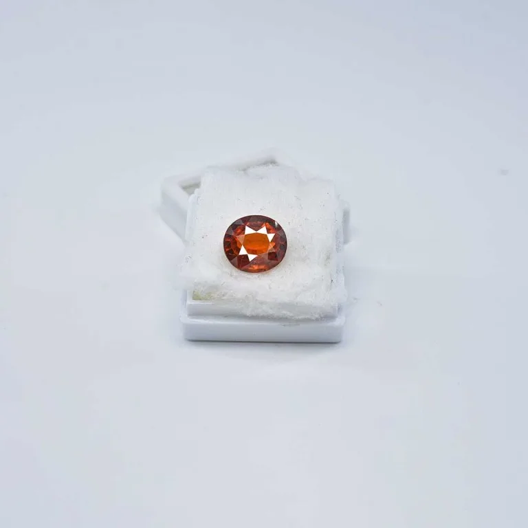 5.49 Carats Hessonite Garnet ( 6.1 Ratti Gomed ) - Image 6