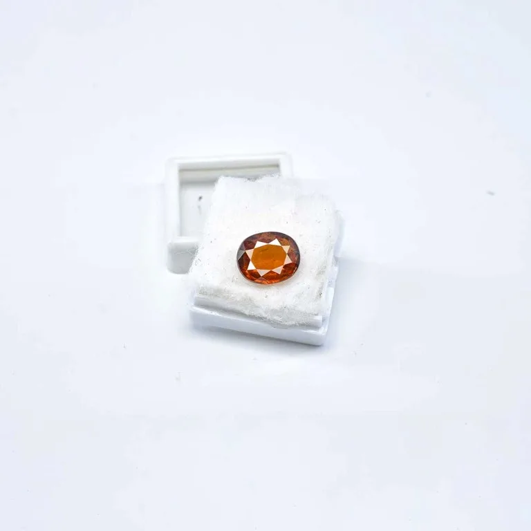 6.6 Carats Hessonite Garnet ( 7.33 Ratti Gomed ) - Image 6