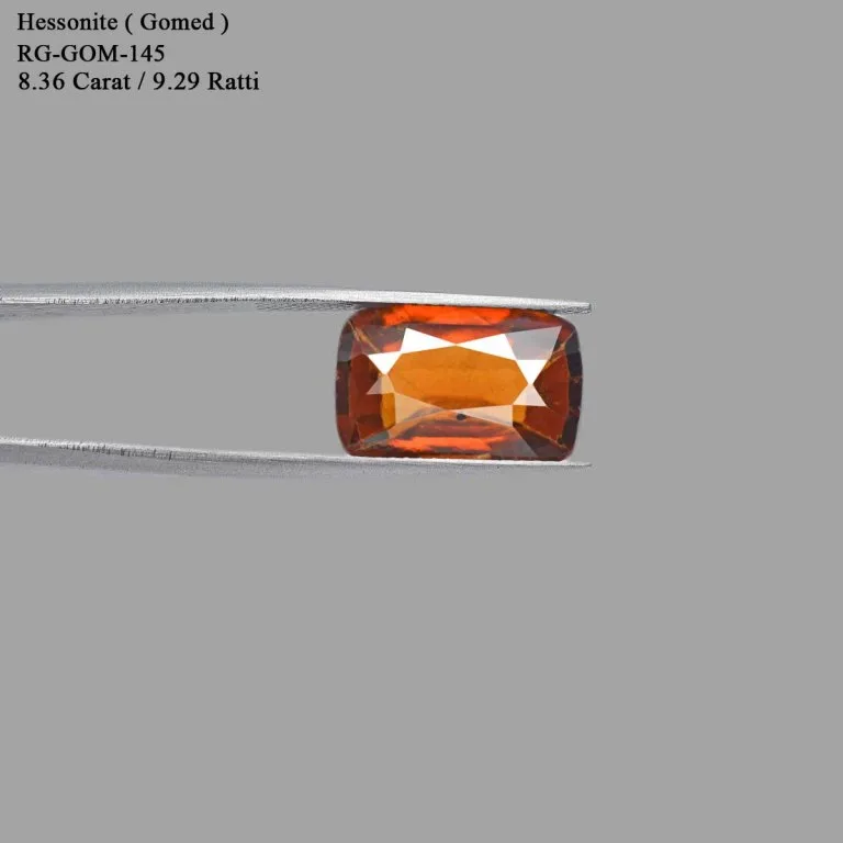 8.36 Carats Hessonite Garnet ( 9.29 Ratti Gomed ) 5