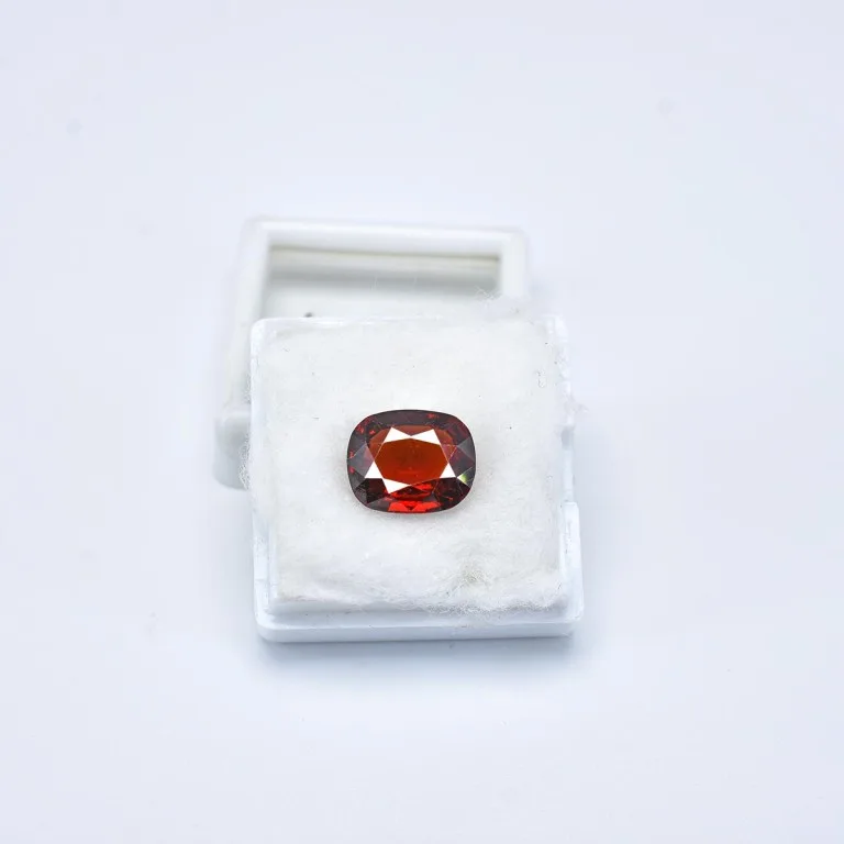 4.89 Carats Hessonite Garnet ( 5.43 Ratti Gomed ) - Image 6