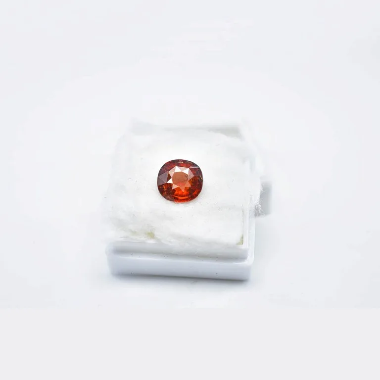 3 Carats Hessonite Garnet ( 3.33 Ratti Gomed ) - Image 6
