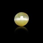 9.25 Carats Chrysoberyl Cat’s Eye ( 10.28 Ratti Lehsuniya )