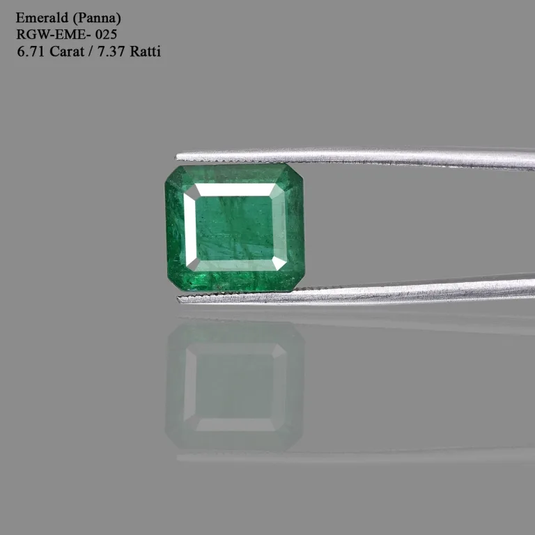 6.71 Carats Emerald ( 7.37 Ratti Panna ) 2