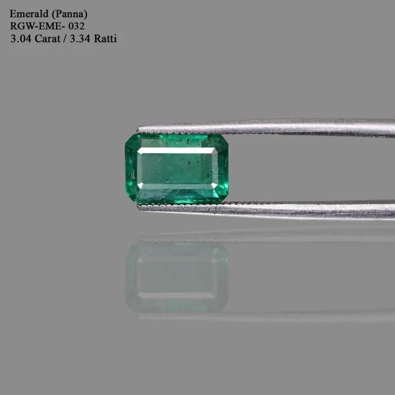 3.04 Carats Emerald ( 3.34 Ratti Panna ) - Image 2