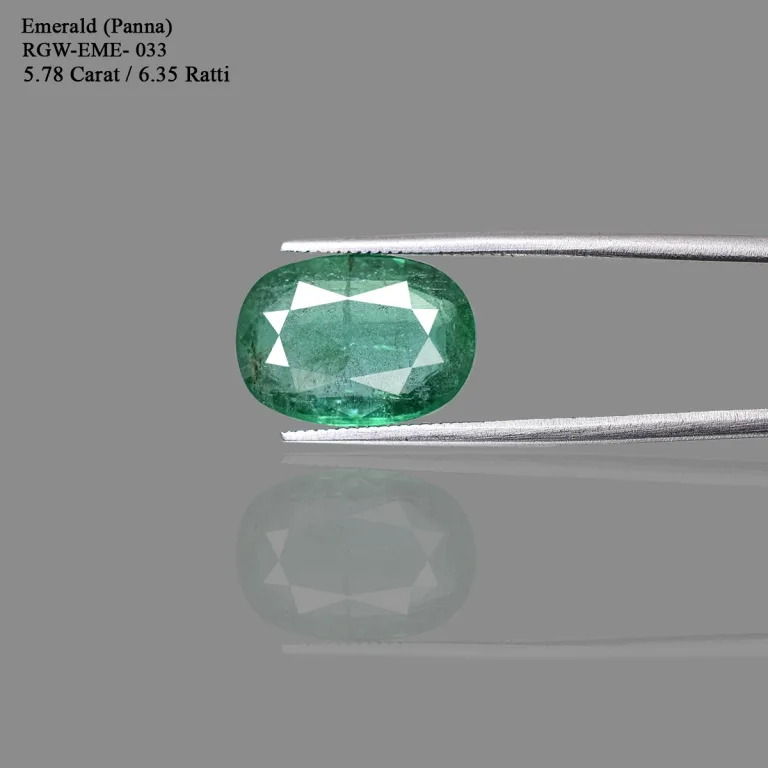 5.78 Carats Emerald ( 6.35 Ratti Panna ) - Image 2
