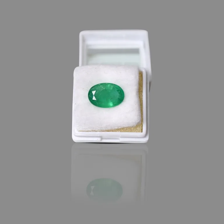 4.85 Carats Emerald ( 5.33 Ratti Panna ) 6