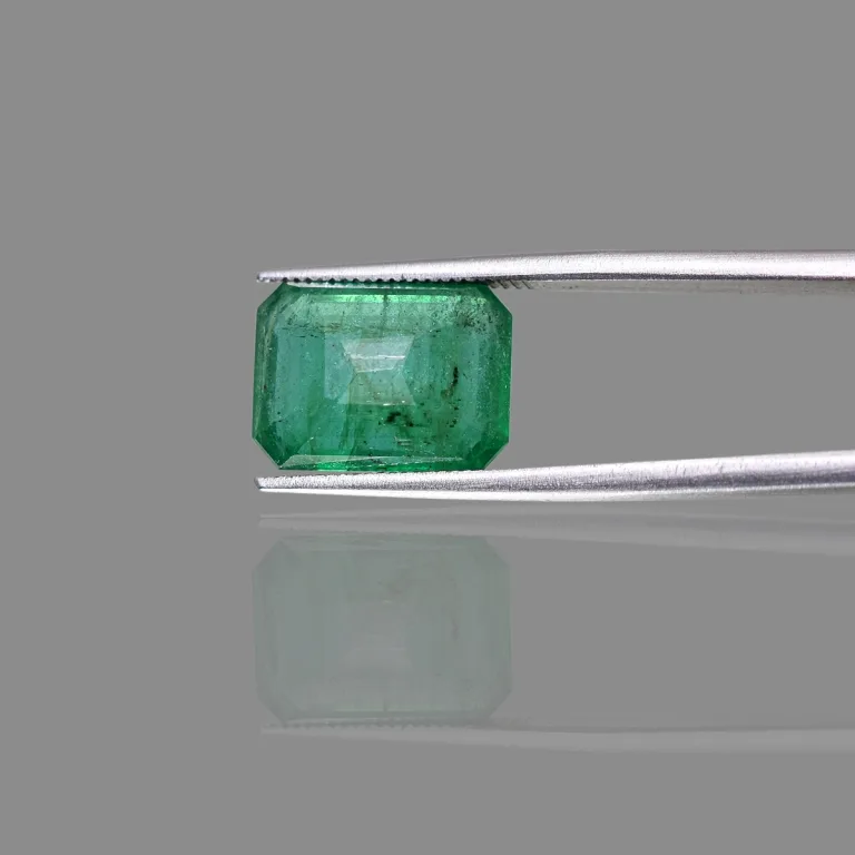 5.89 Carats Emerald ( 6.67 Ratti Panna ) - Image 4