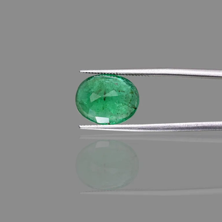 5.48 Carats Emerald ( 6.02 Ratti Panna ) - Image 4