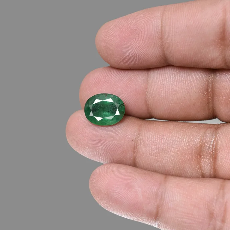 5.48 Carats Emerald ( 6.02 Ratti Panna ) - Image 5