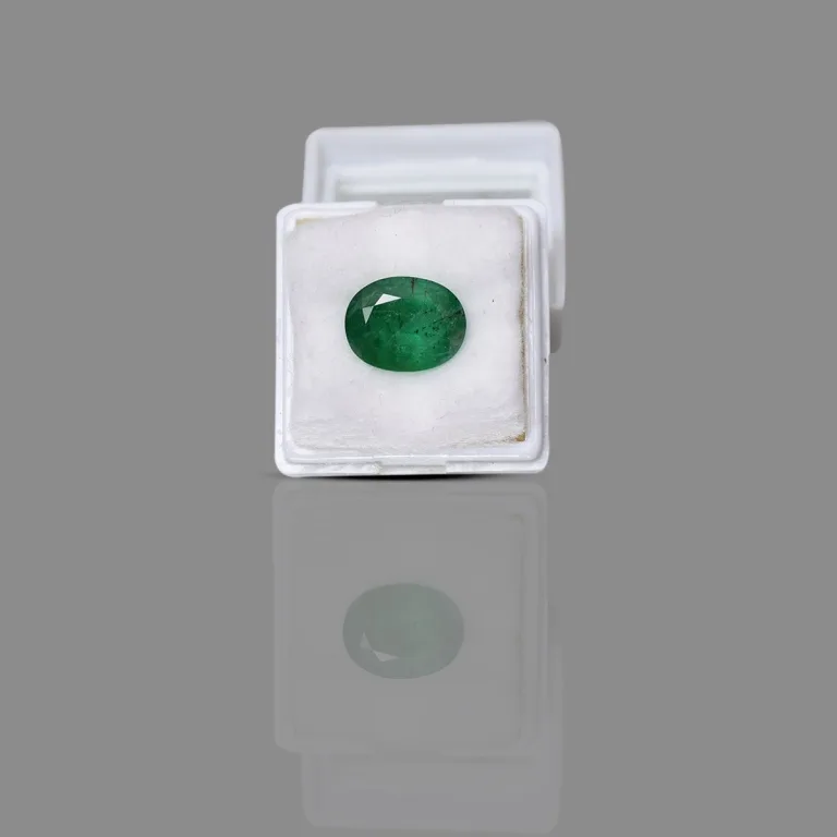 5.48 Carats Emerald ( 6.02 Ratti Panna ) - Image 6