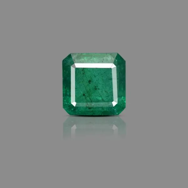 9.16 Carats Emerald ( 10.07 Ratti Panna )