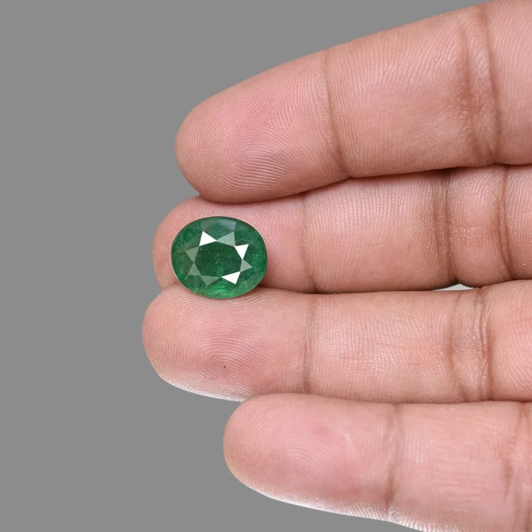 7.53 Carats Emerald ( 8.27 Ratti Panna ) - Image 5