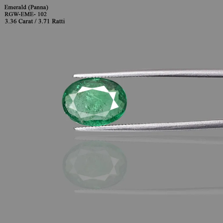 3.36 Carats Emerald ( 3.71 Ratti Panna ) - Image 2