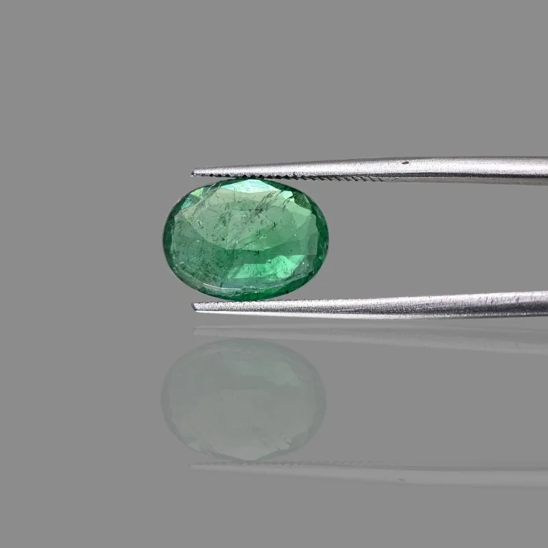 3.36 Carats Emerald ( 3.71 Ratti Panna ) - Image 4