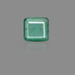 3.86 Carats Emerald ( 4.28 Ratti Panna )
