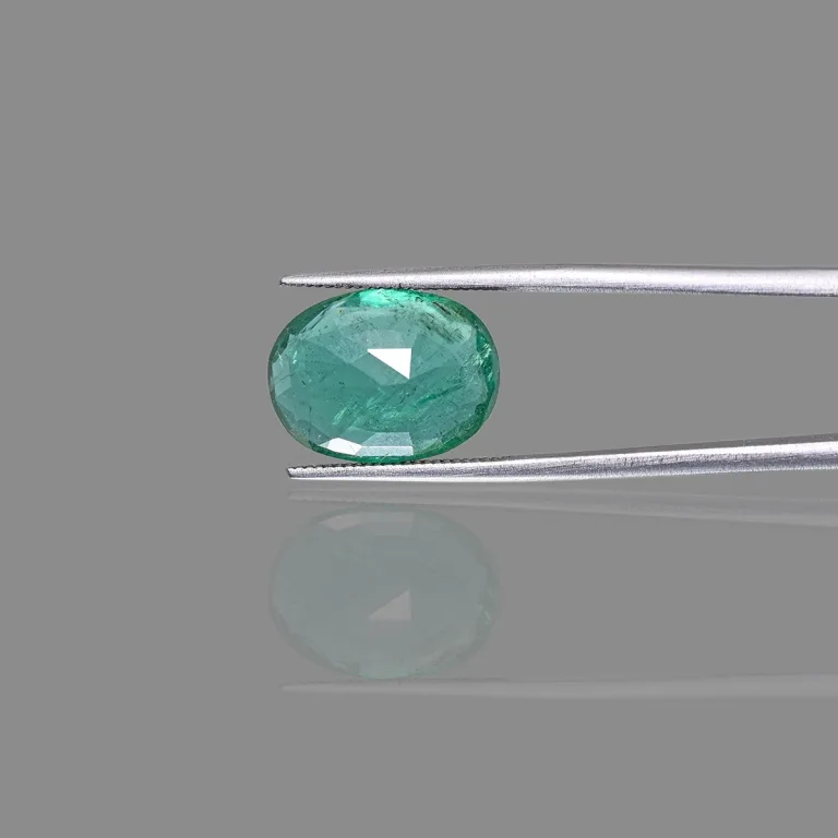 5.47 Carats Emerald ( 6.25 Ratti Panna ) 4