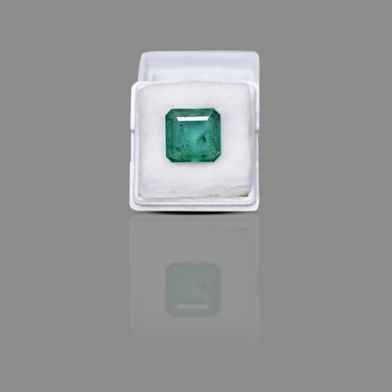 7.69 Carats Emerald ( 8.5 Ratti Panna ) - Image 6