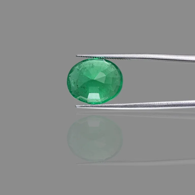 8.67 Carats Emerald ( 9.5 Ratti Panna ) - Image 4
