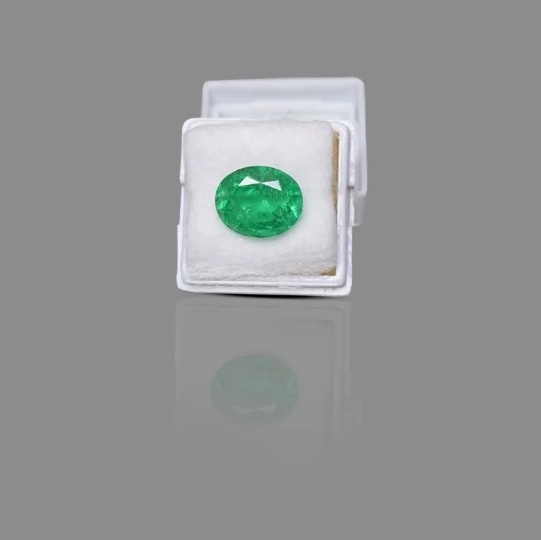 8.67 Carats Emerald ( 9.5 Ratti Panna ) - Image 6
