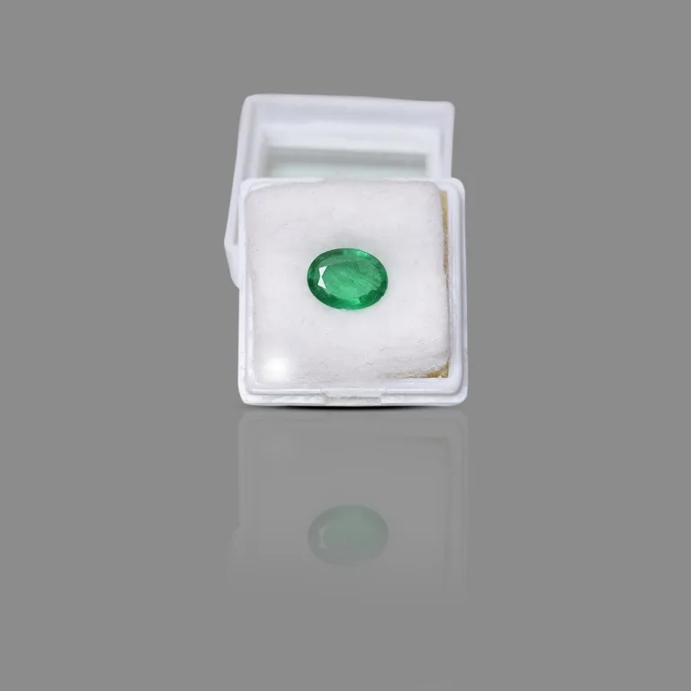 1.7 Carats Emerald ( 1.88 Ratti Panna ) - Image 6