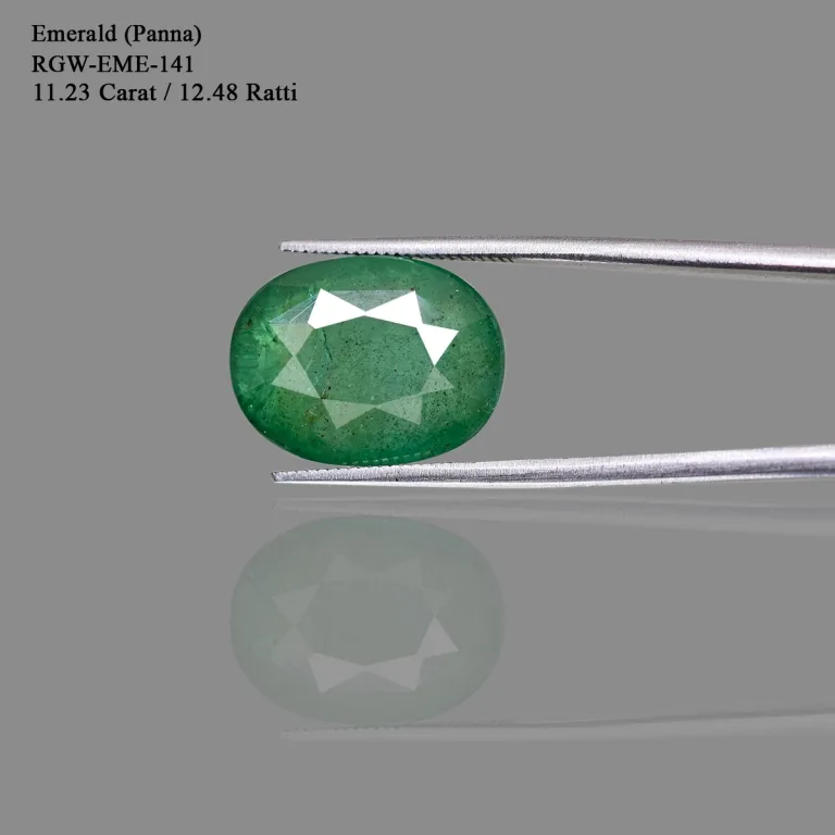 11.23 Carats Emerald ( 12.48 Ratti Panna ) - Image 2
