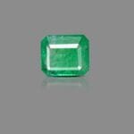 4.05 Carats Emerald ( 4.5 Ratti Panna )