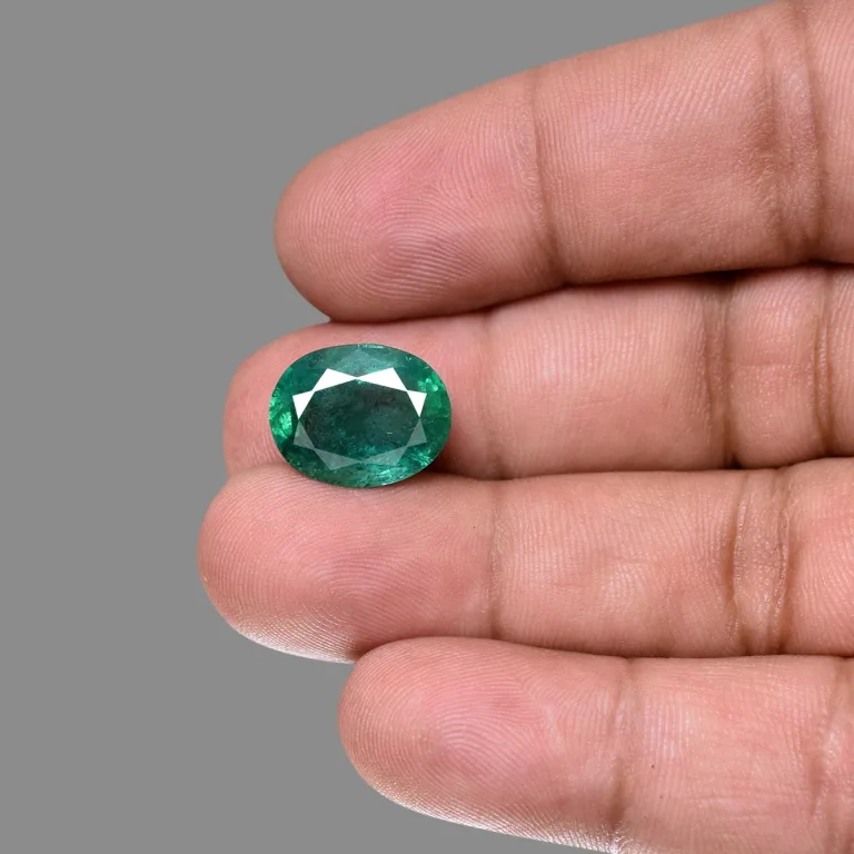 9.62 Carats Emerald ( 10.5 Ratti Panna ) - Image 5