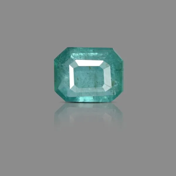 3.96 Carats Emerald ( 4.4 Ratti Panna )