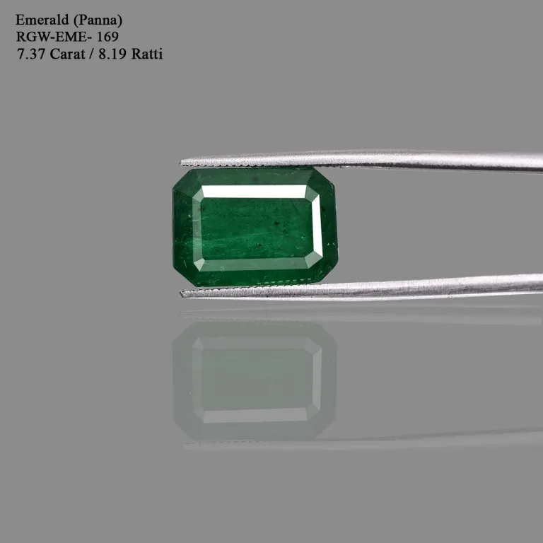 7.37 Carats Emerald ( 8.19 Ratti Panna ) - Image 2
