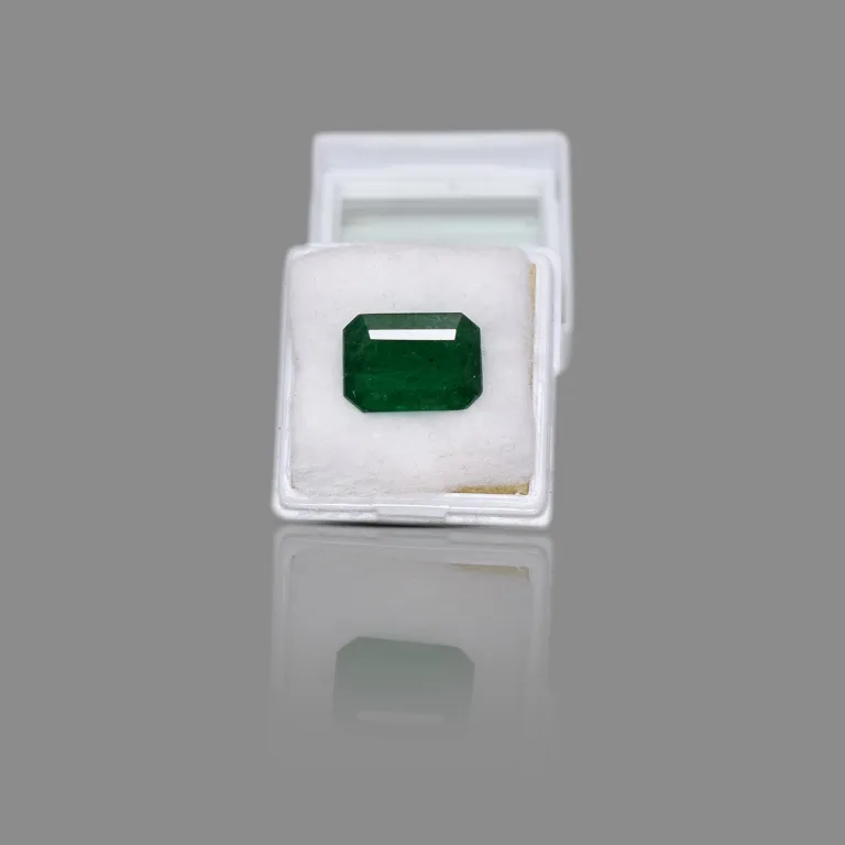 7.37 Carats Emerald ( 8.19 Ratti Panna ) - Image 6