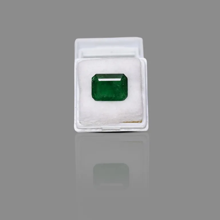 5.8 Carats Emerald ( 6.44 Ratti Panna ) - Image 6