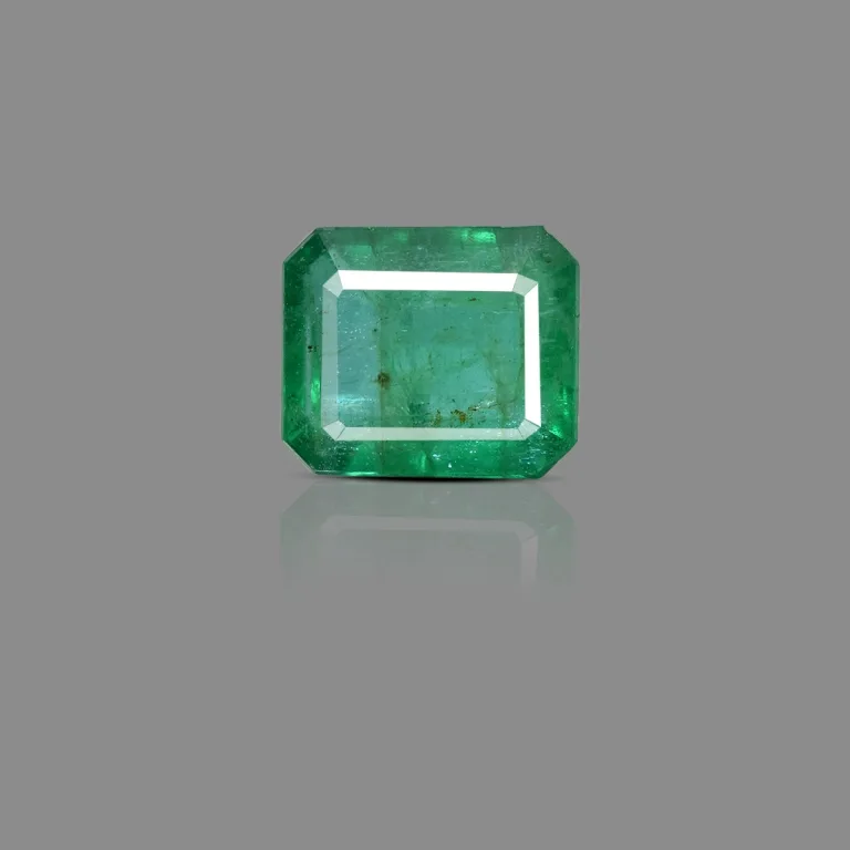 7.68 Carats Emerald ( 8.53 Ratti Panna ) 1