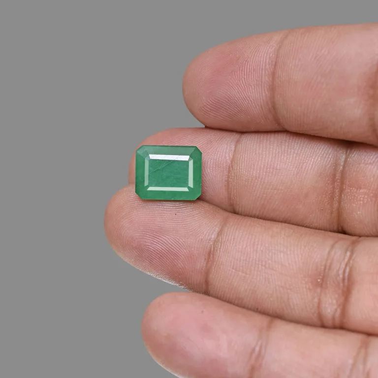 7.18 Carats Emerald ( 7.89 Ratti Panna ) - Image 5