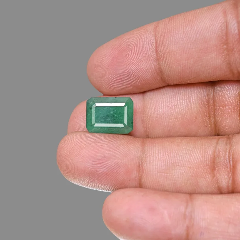 7.59 Carats Emerald ( 8.34 Ratti Panna ) - Image 5