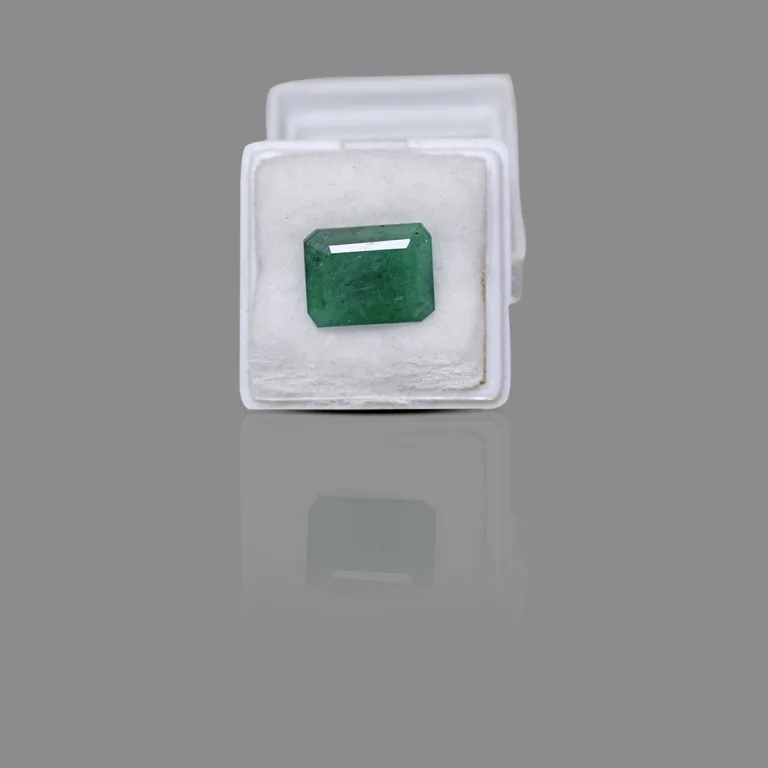 7.59 Carats Emerald ( 8.34 Ratti Panna ) - Image 6