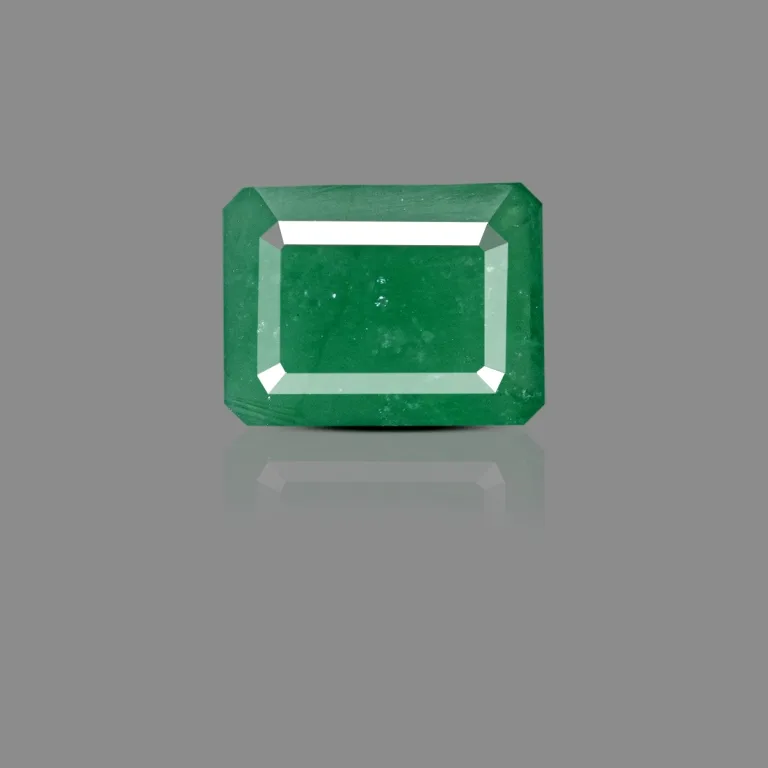 7.51 Carats Emerald ( 8.25 Ratti Panna ) - Image 1