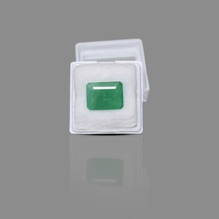 7.51 Carats Emerald ( 8.25 Ratti Panna ) - Image 6