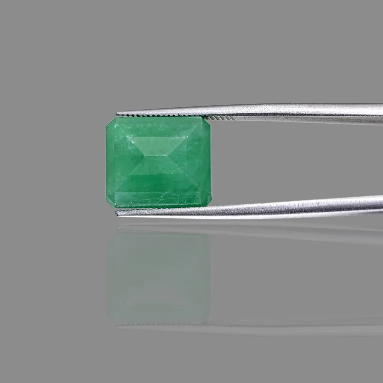 7.21 Carats Emerald ( 7.92 Ratti Panna ) - Image 4