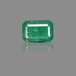7.65 Carats Emerald ( 8.41 Ratti Panna )