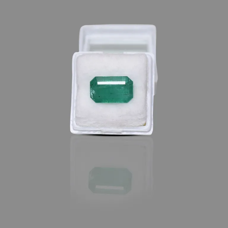 8.25 Carats Emerald ( 9.07 Ratti Panna ) - Image 6
