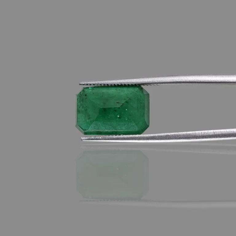 5.83 Carats Emerald ( 6.41 Ratti Panna ) - Image 4