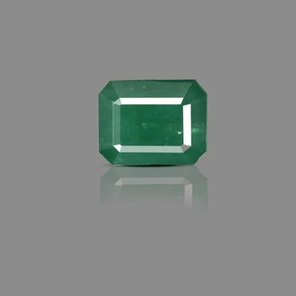 7.23 Carats Emerald ( 7.95 Ratti Panna )
