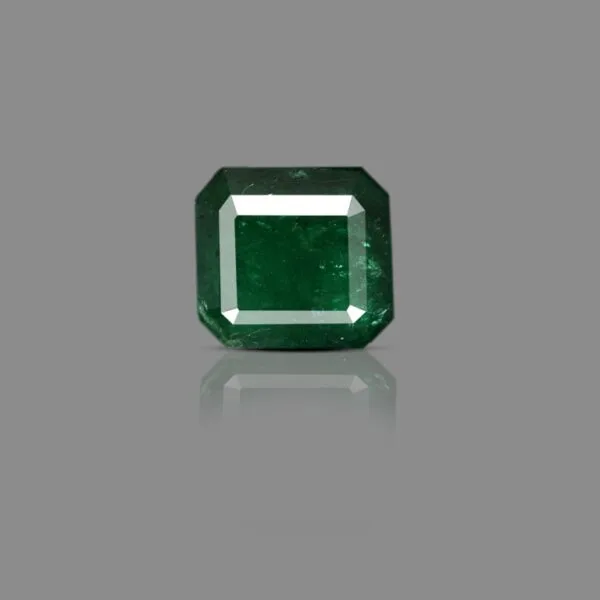 5.62 Carats Emerald ( 6.18 Ratti Panna )