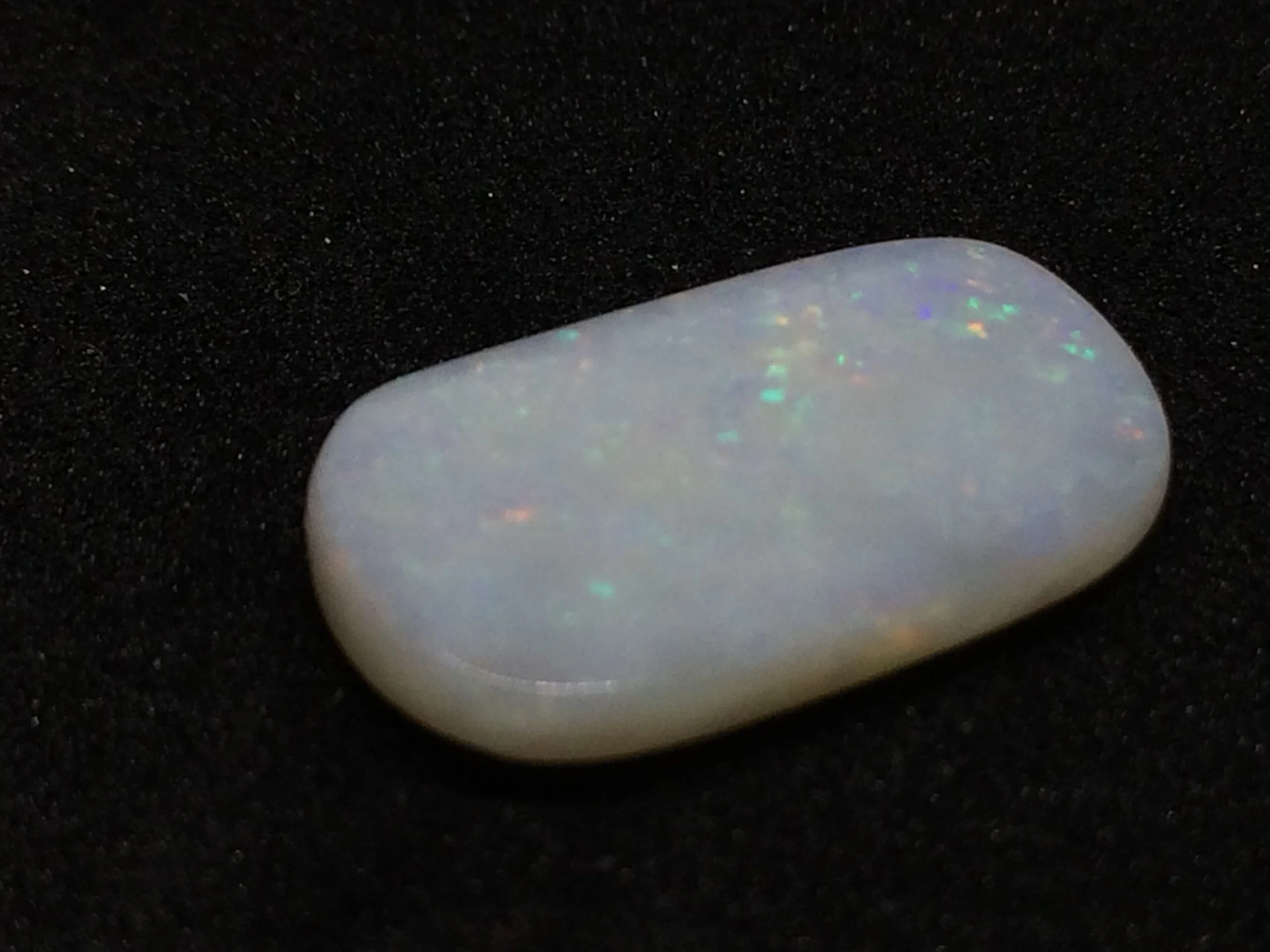 4.79 Carats Opal ( 5.32 Ratti Dudhiya Patthar ) - Image 4