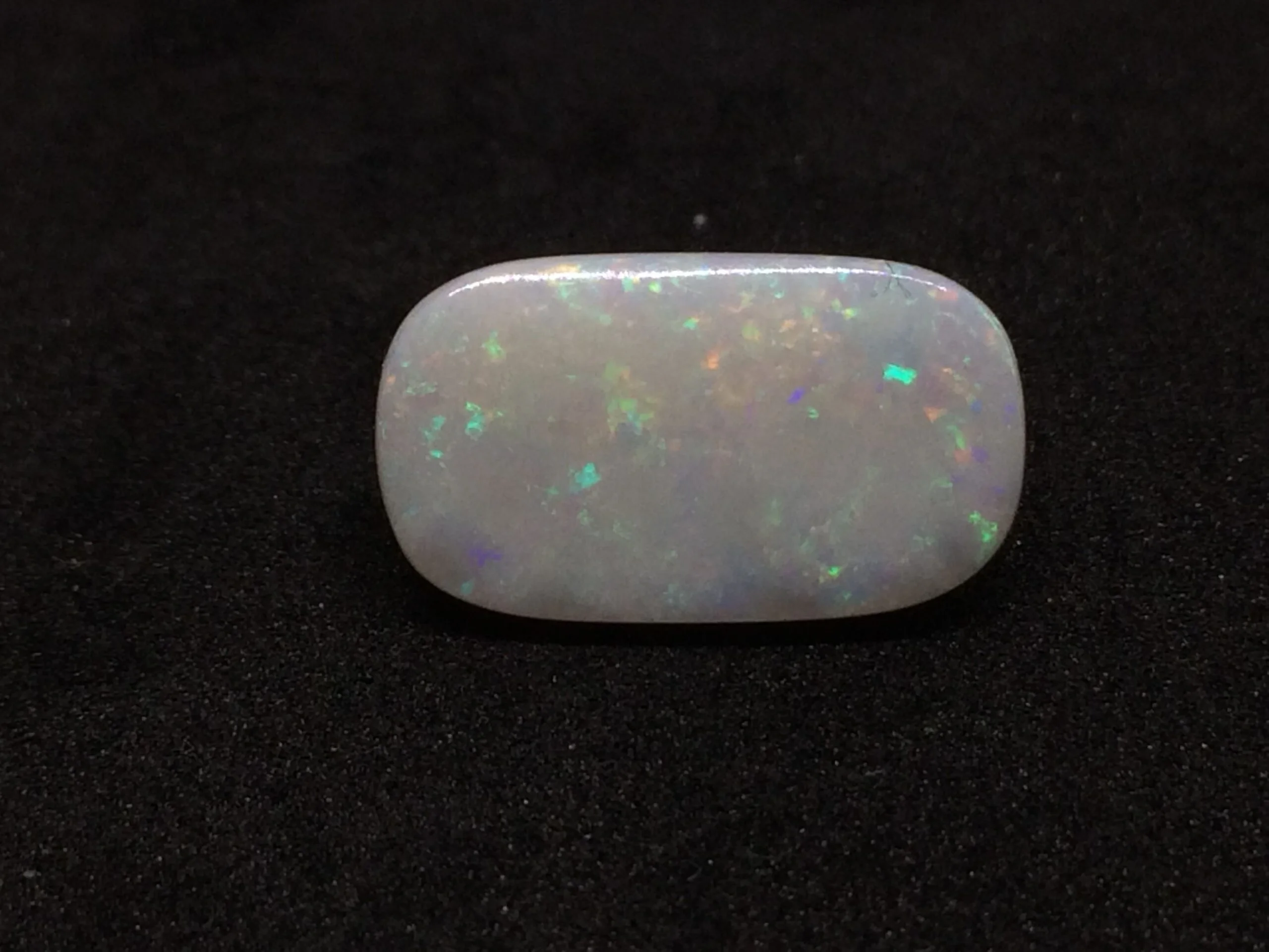 4.79 Carats Opal ( 5.32 Ratti Dudhiya Patthar ) - Image 5