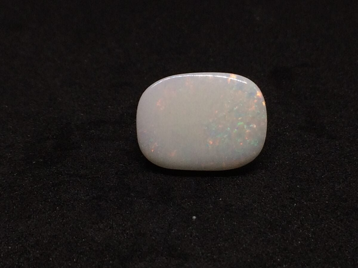 4.95 Carats Opal ( 5.5 Ratti Dudhiya Patthar ) 2